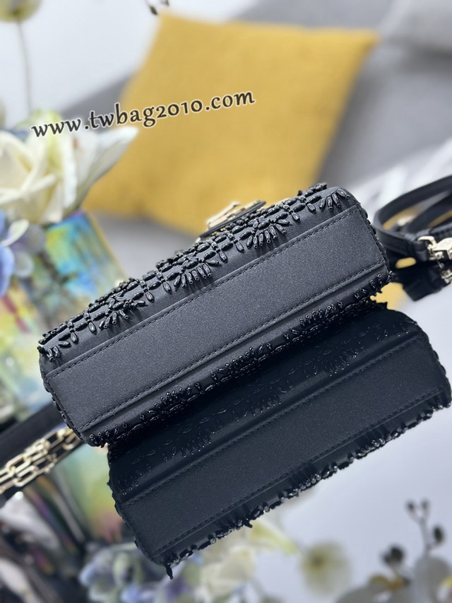 Dior专柜新款迪奥顶级原单Lady D-Joy超迷你刺绣菱形黑珠手提包 djfk1112
